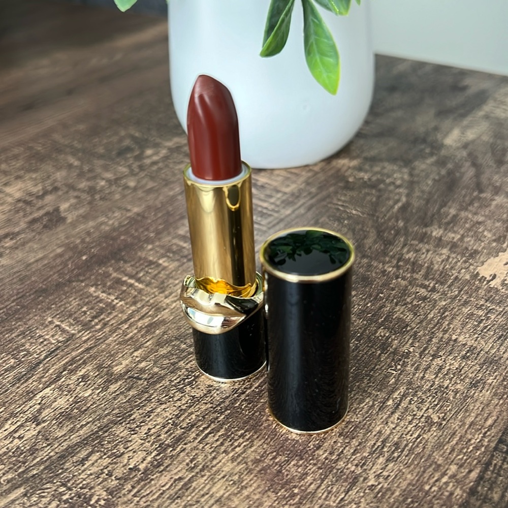 Pat McGrath Labs Lipstick - she’s so deep 431